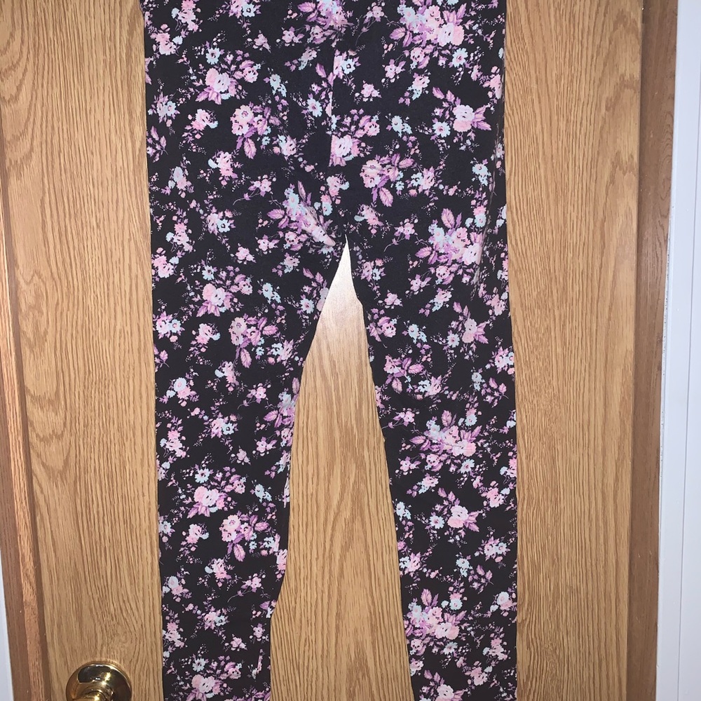 Victoria’s Secret pink legging